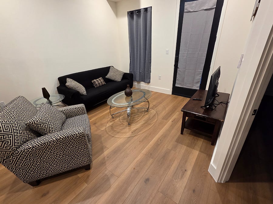 Furnished Finder property 888095_1 photo 17