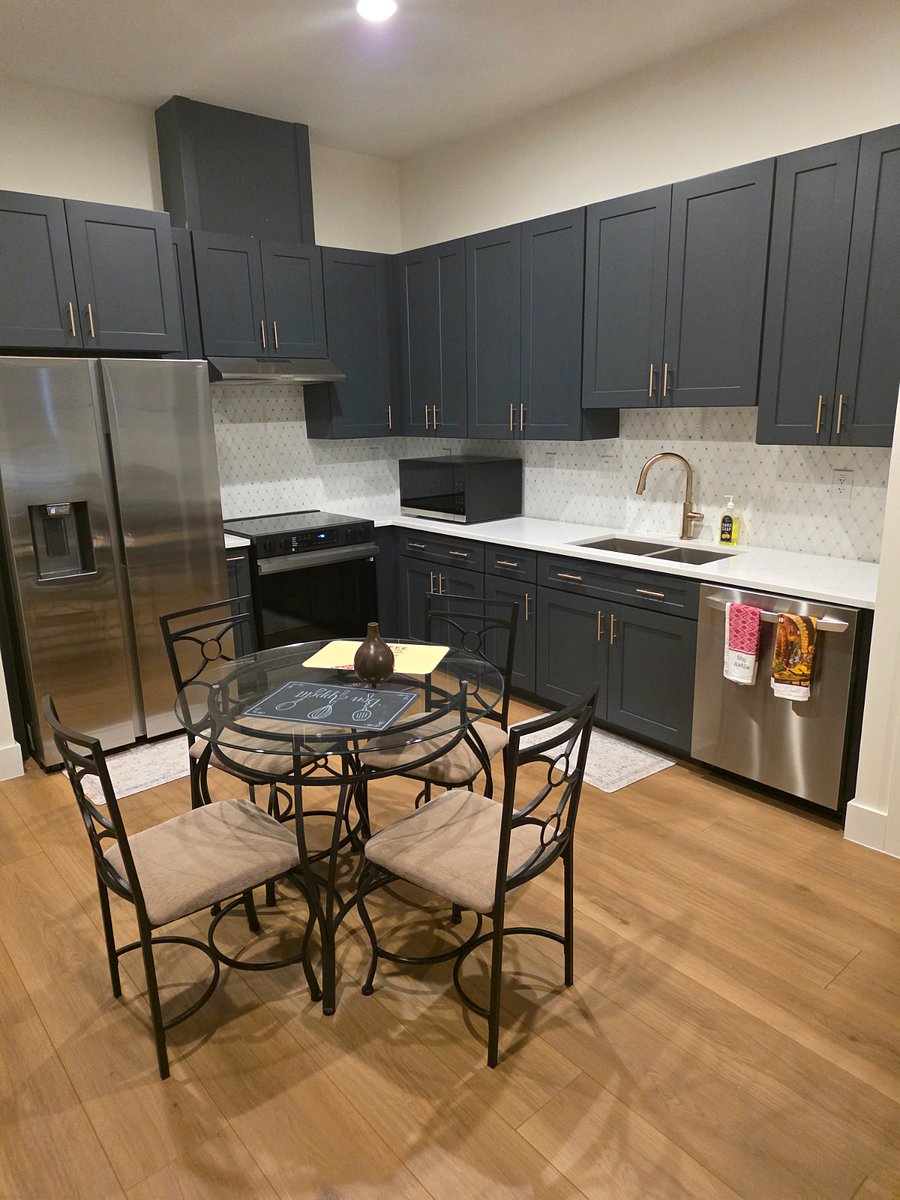 Furnished Finder property 888095_1 photo 8