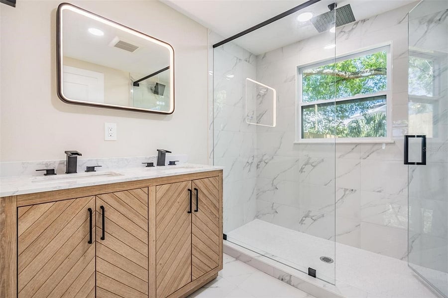 Furnished Finder property 888105_1 photo 15