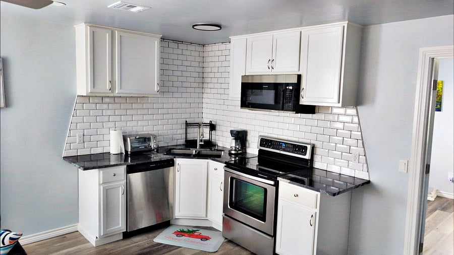Furnished Finder property 888116_1 photo 31