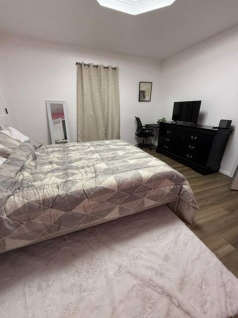Furnished Finder property 888116_1 photo 24