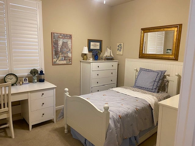Twin Bedroom for rent $800