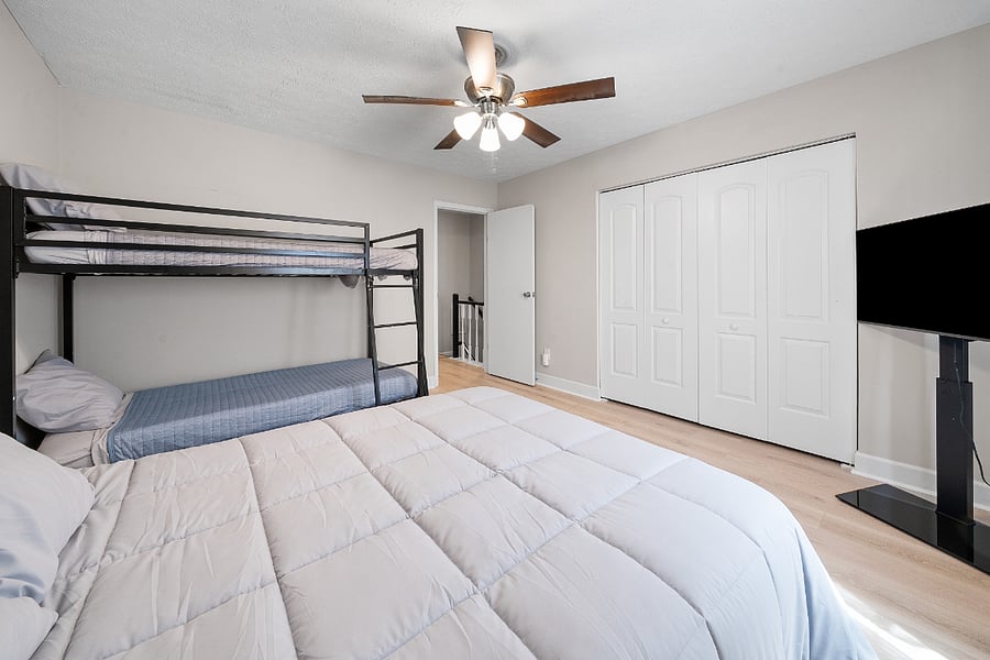 Furnished Finder property 888128_1 photo 22