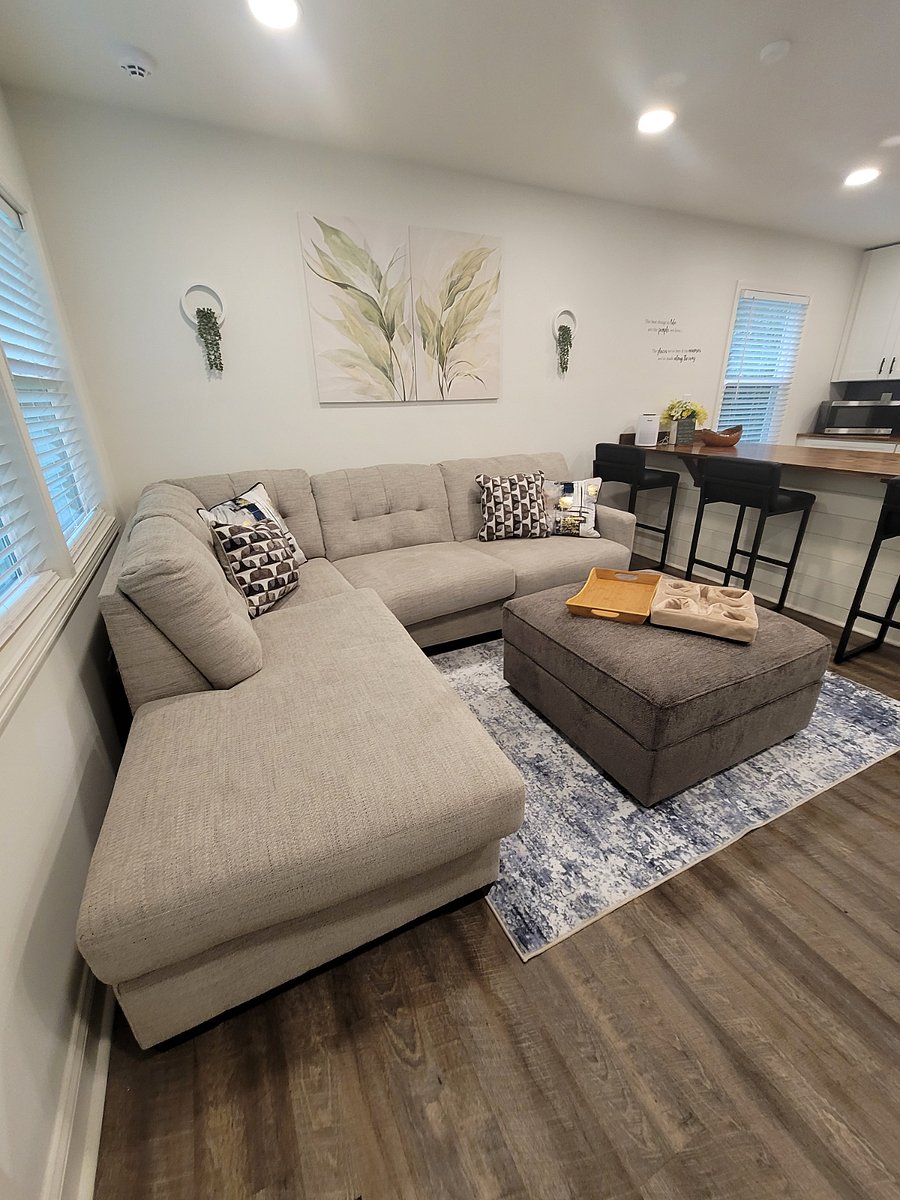 Furnished Finder property 888150_1 photo 15