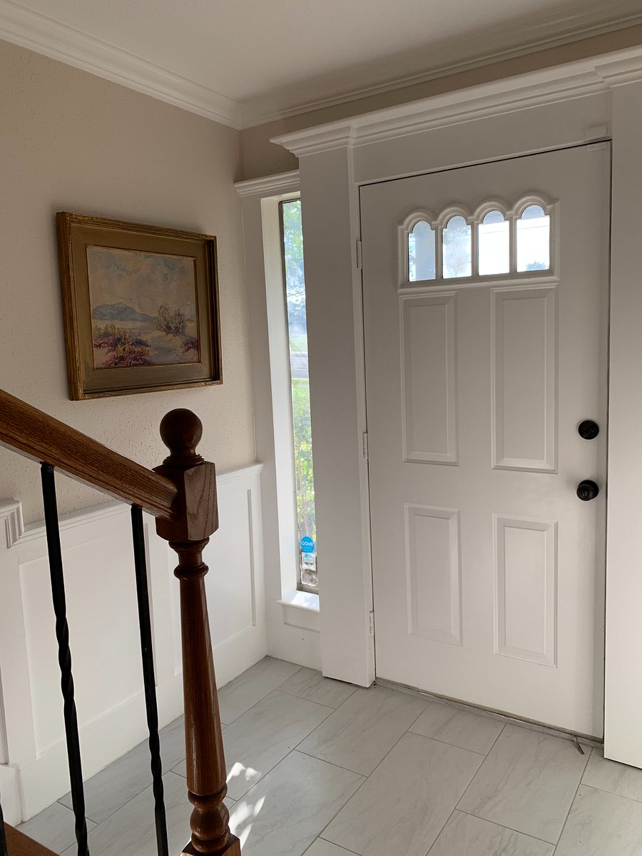 Front entry way