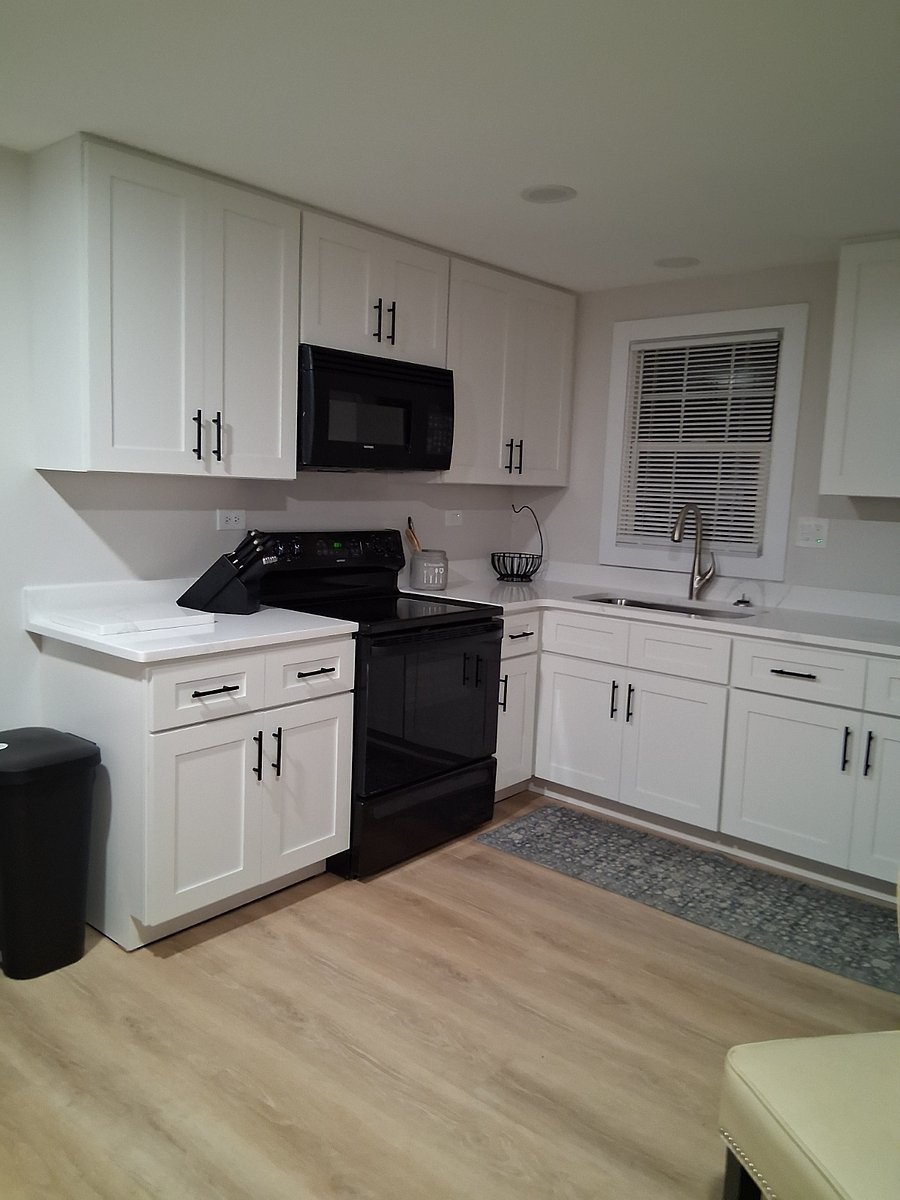 Furnished Finder property 888156_1 photo 3