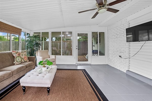 Furnished Finder property 888161_1 photo 3