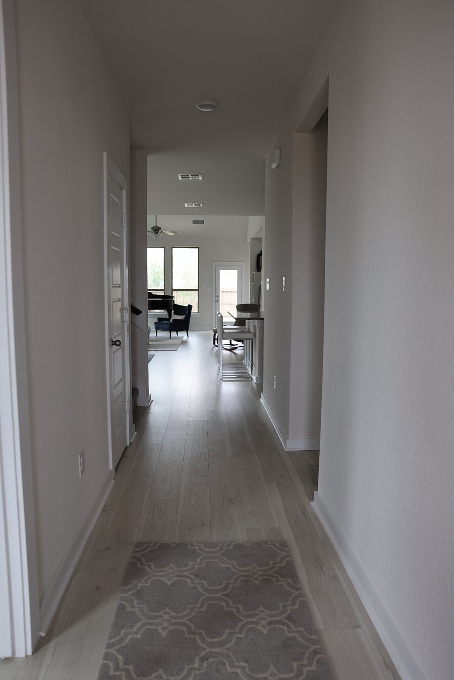 Furnished Finder property 888167_1 photo 4