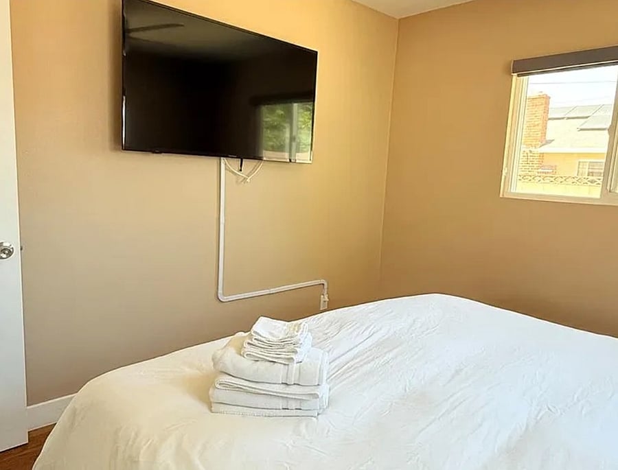 Furnished Finder property 888170_1 photo 4