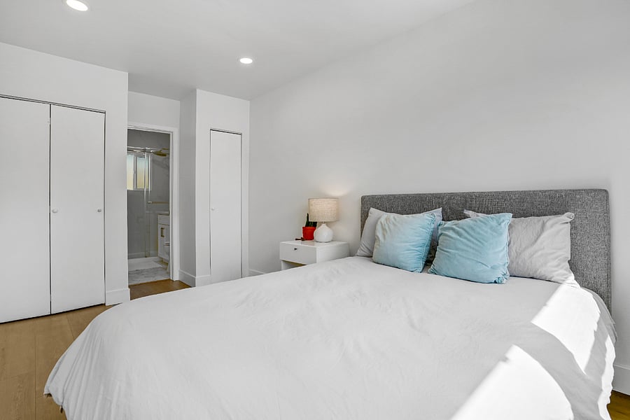 Furnished Finder property 888173_1 photo 15
