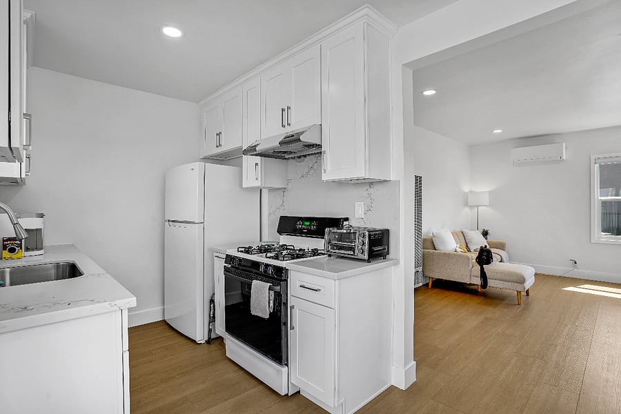 Furnished Finder property 888173_1 photo 3