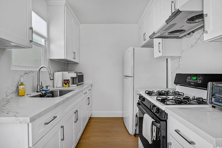 Furnished Finder property 888173_1 photo 14