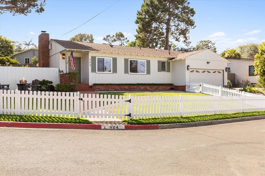 Furnished Finder property 888174_1 photo 9