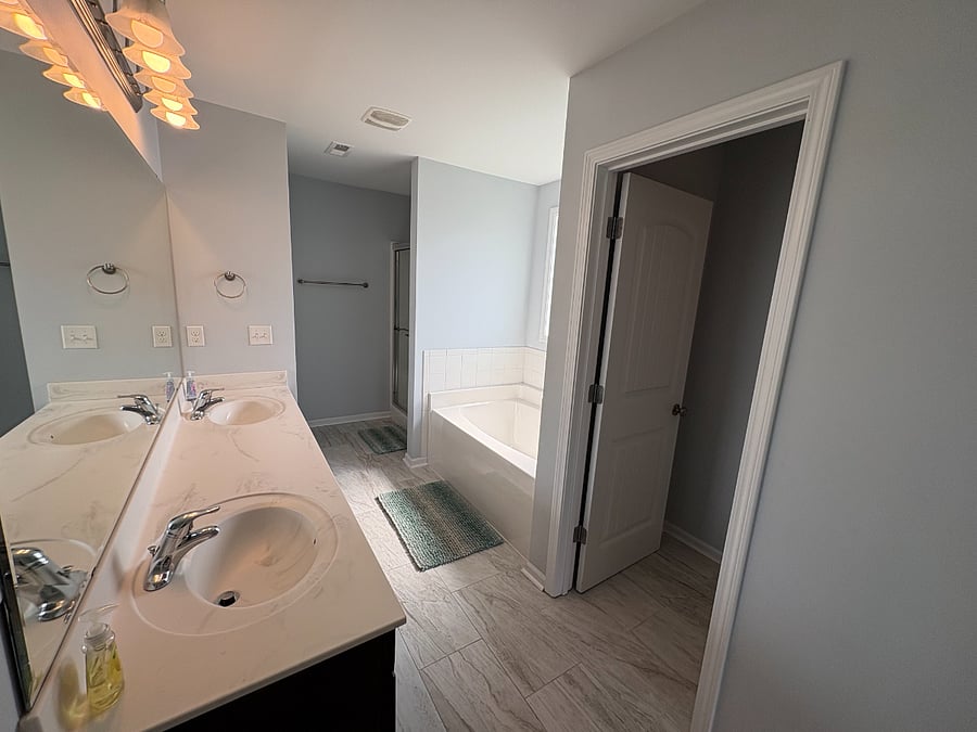 Furnished Finder property 888176_1 photo 16