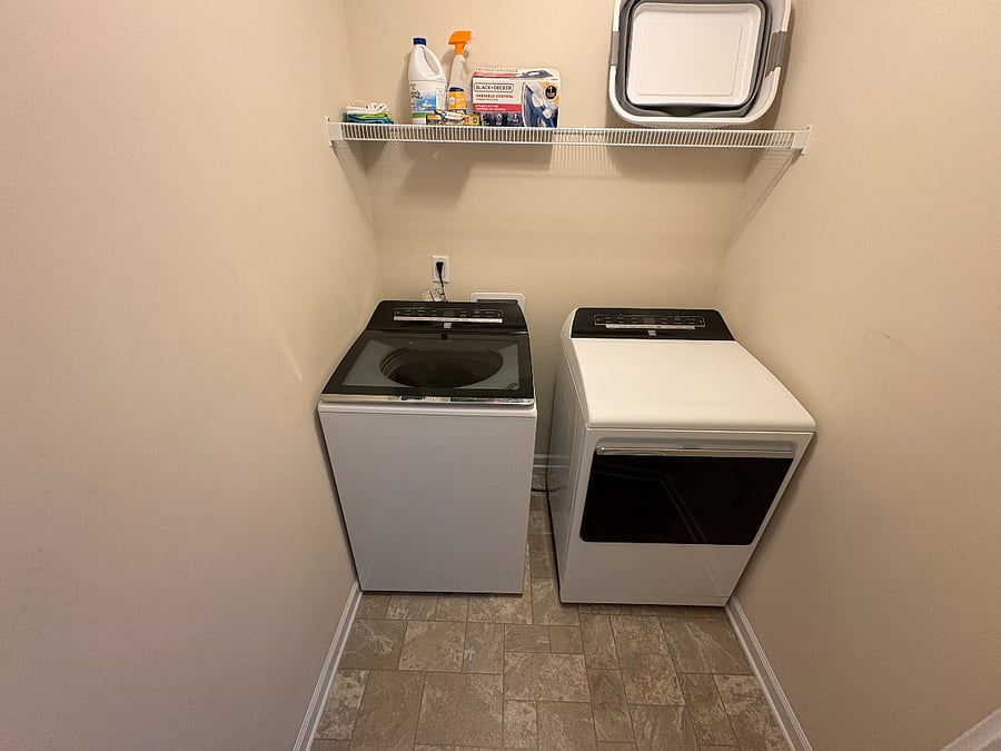 Furnished Finder property 888176_1 photo 30