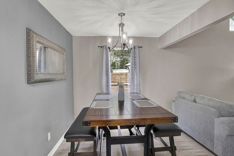 Furnished Finder property 888186_1 photo 8