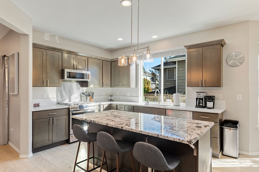 Furnished Finder property 888190_1 photo 11