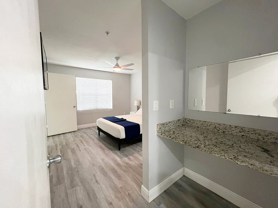 Furnished Finder property 888196_1 photo 12
