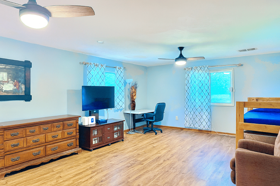 Furnished Finder property 888203_1 photo 11