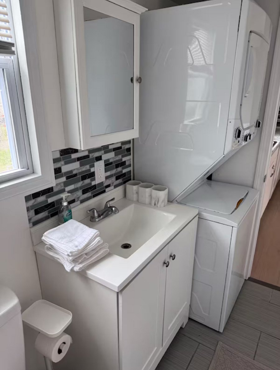 Furnished Finder property 888210_1 photo 8