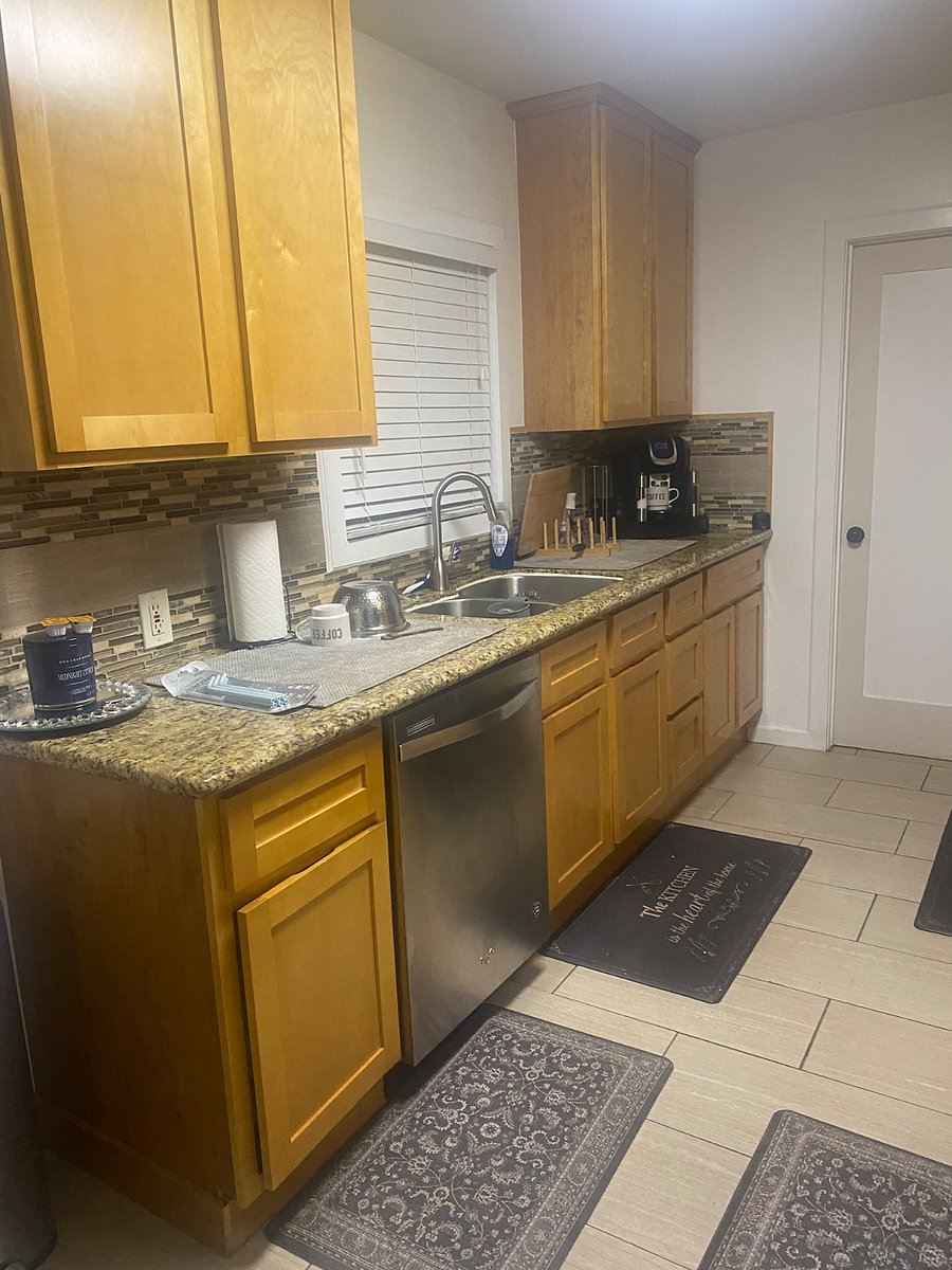 Furnished Finder property 888256_1 photo 22