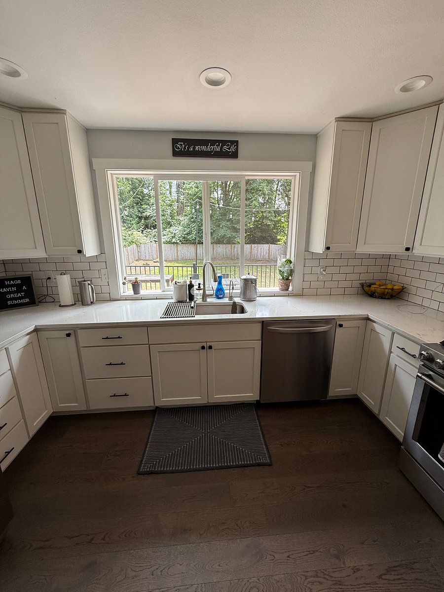 Furnished Finder property 888258_1 photo 3