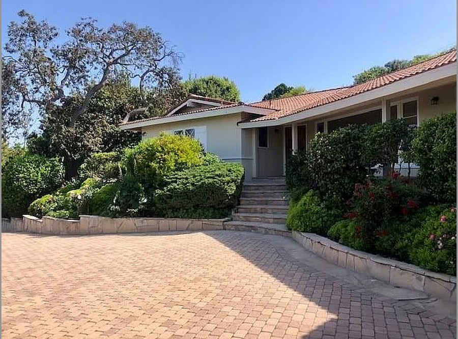 Furnished Finder property 888270_1 photo 18