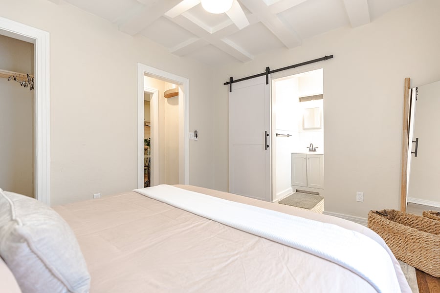 Furnished Finder property 888280_2 photo 15