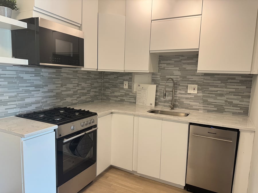 Furnished Finder property 888286_1 photo 3