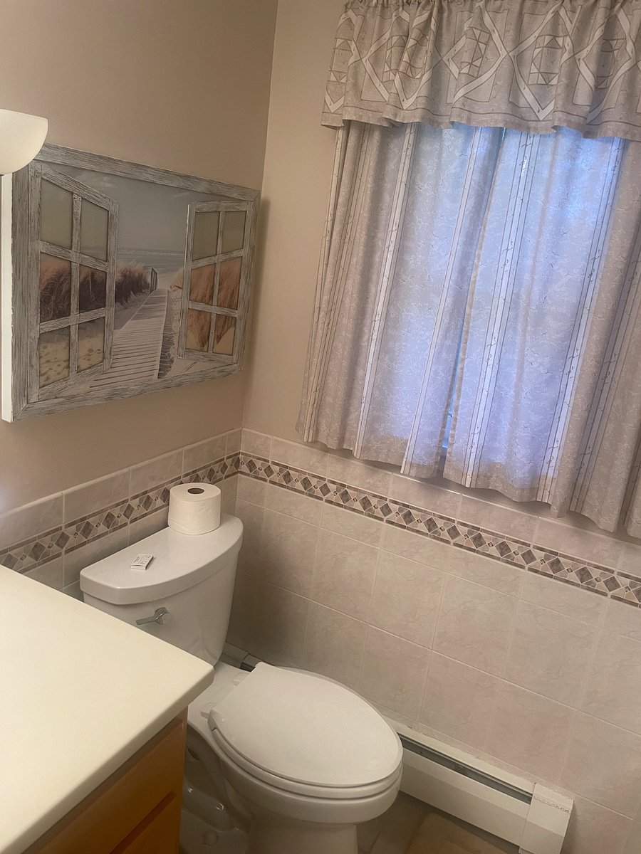 Furnished Finder property 888292_2 photo 8