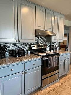 Furnished Finder property 888294_1 photo 17