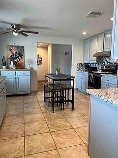 Furnished Finder property 888294_1 photo 16