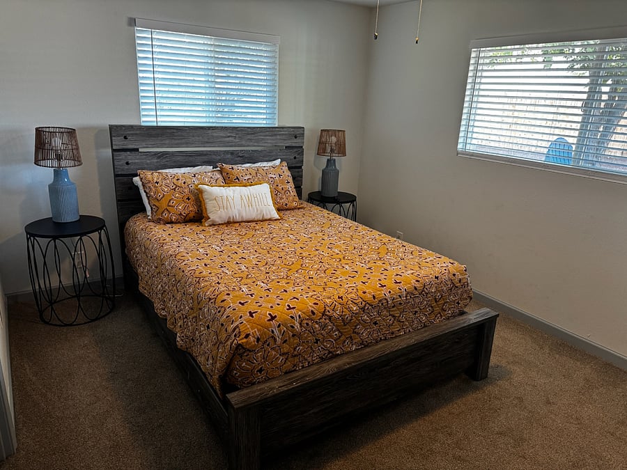 Furnished Finder property 888294_1 photo 32