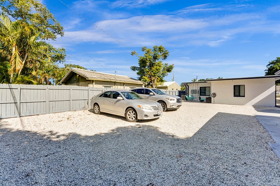 Furnished Finder property 888304_1 photo 15
