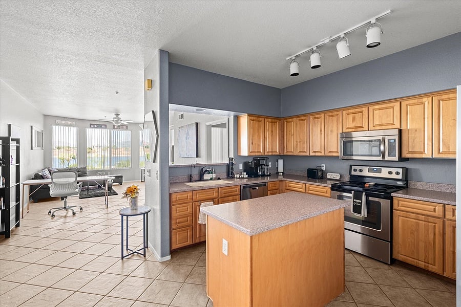 Furnished Finder property 888322_1 photo 7
