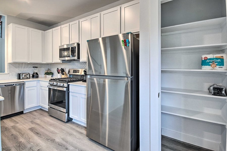 Furnished Finder property 888323_1 photo 13
