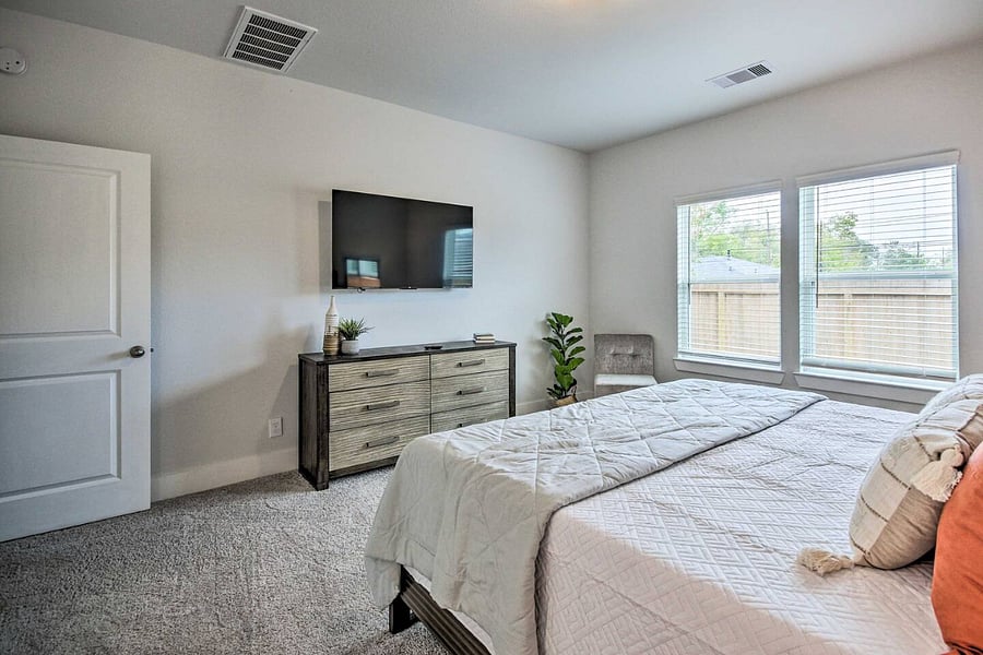 Furnished Finder property 888323_1 photo 17