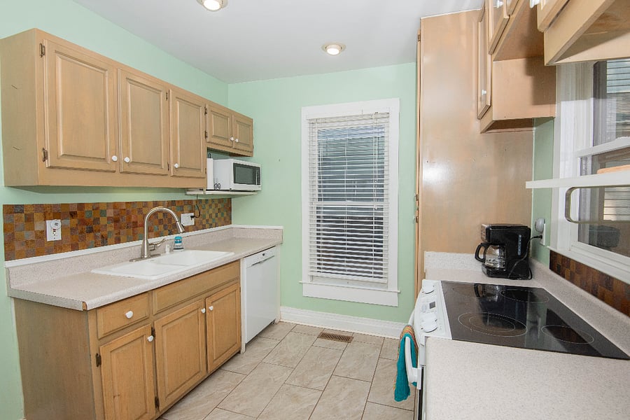 Furnished Finder property 888324_1 photo 13