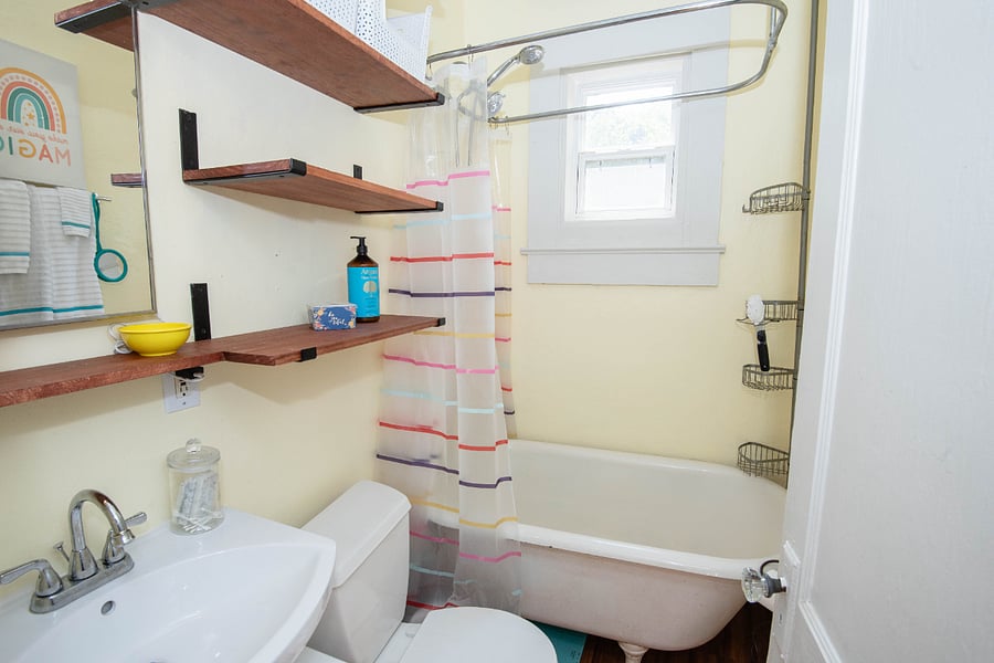 Private Full Bathroom with Tub & Shower