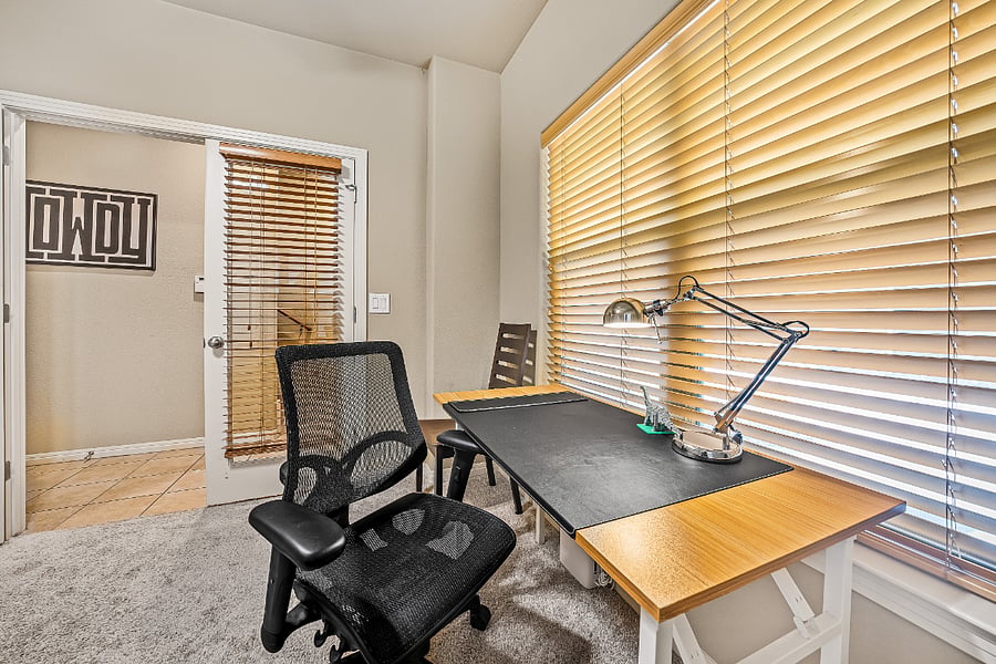 3rd Bedroom / Office Desk
