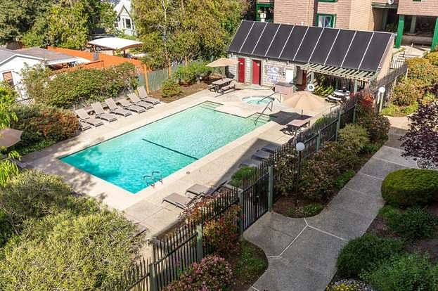 Furnished Finder property 888335_1 photo 16