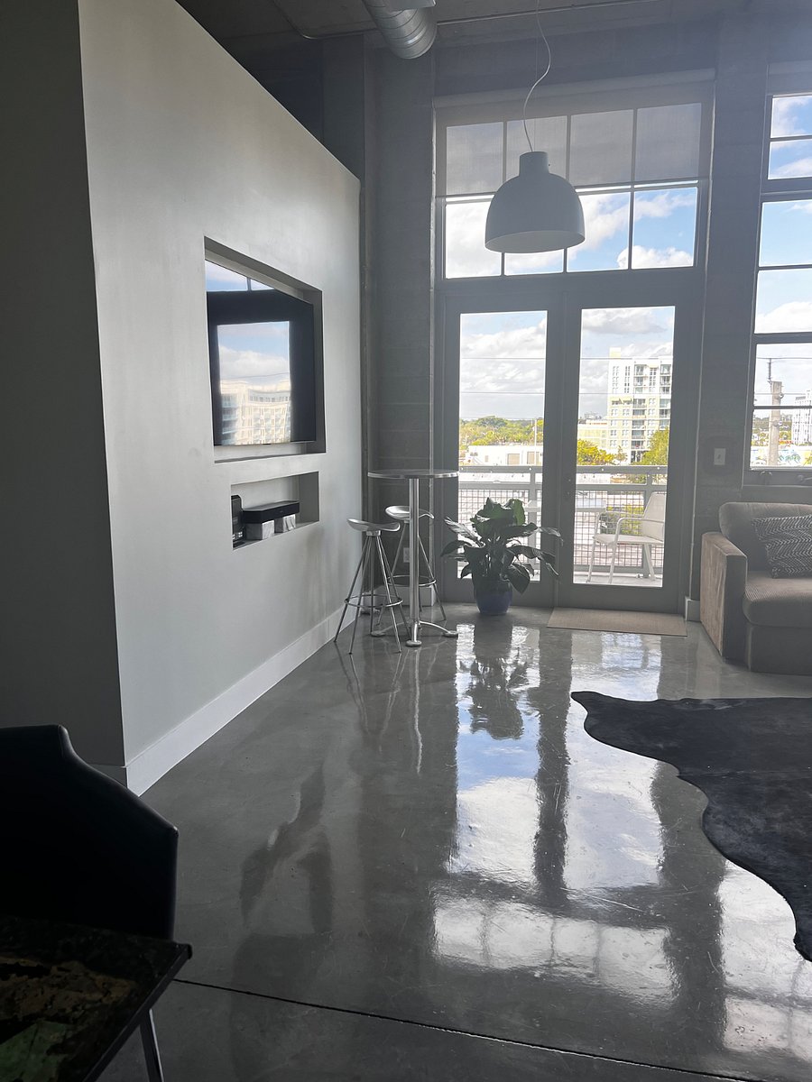 Furnished Finder property 888337_1 photo 3