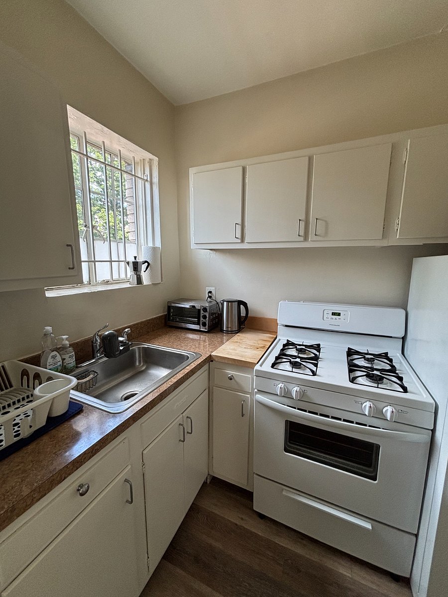 Furnished Finder property 888345_1 photo 6