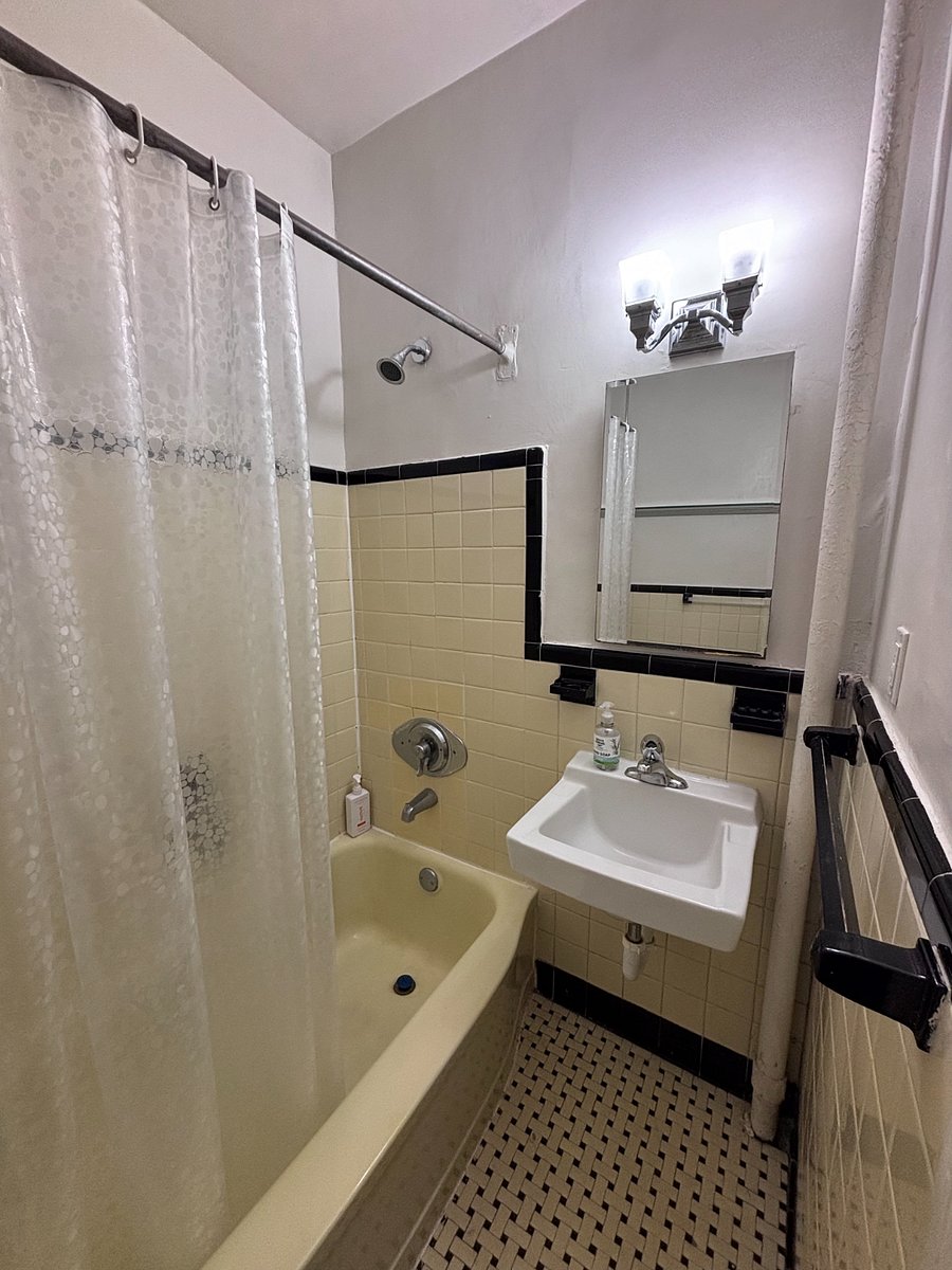 Furnished Finder property 888345_1 photo 8