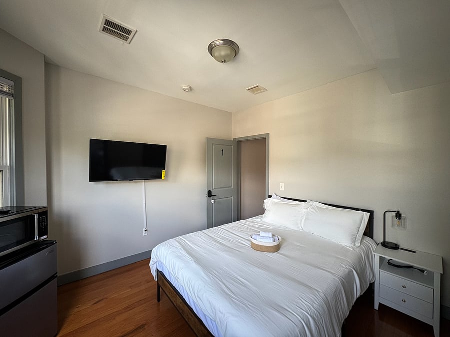 Furnished Finder property 888346_1 photo 4