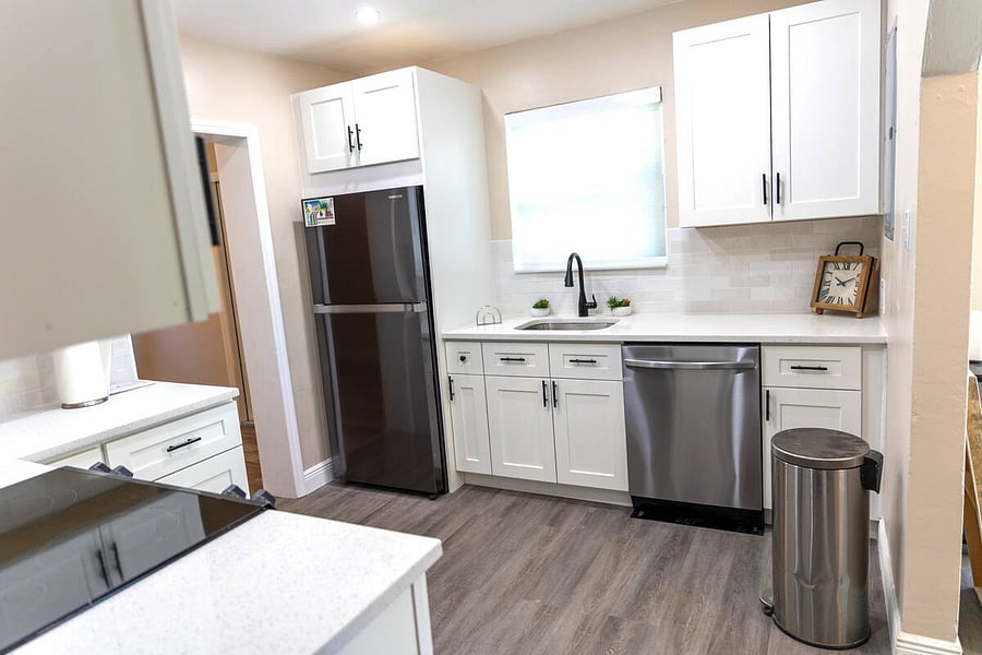 Furnished Finder property 888368_1 photo 5