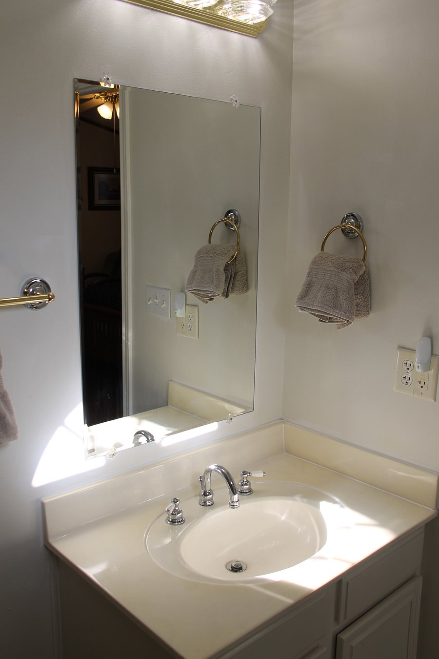 Furnished Finder property 888370_1 photo 18