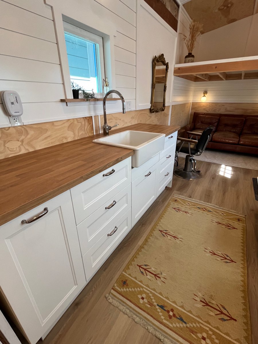 Furnished Finder property 888387_1 photo 8