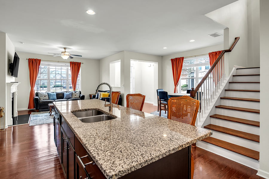 Furnished Finder property 888419_1 photo 12