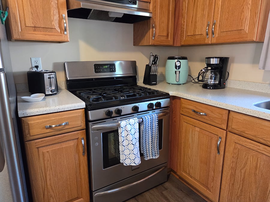 Furnished Finder property 888421_1 photo 7